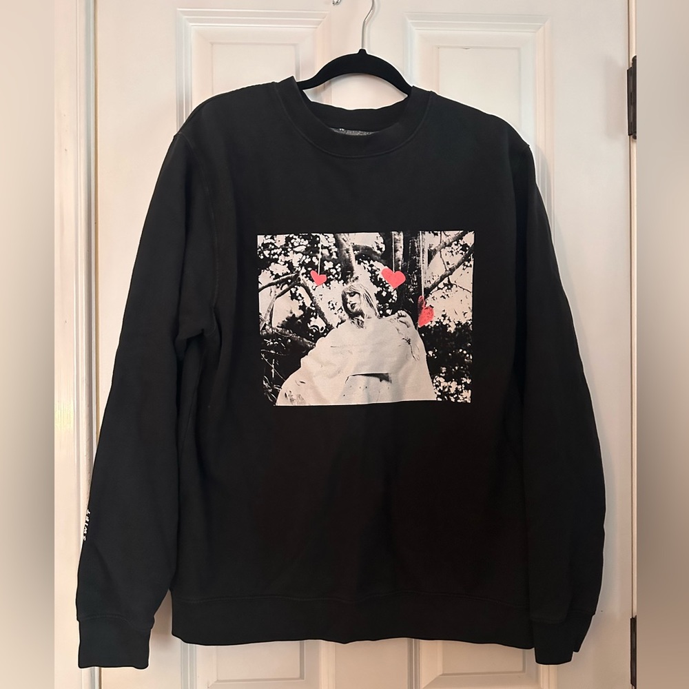 Taylor Swift Lover sweatshirt